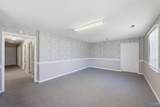 323 Parks Avenue - Photo 16