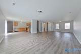326 Kenneth Boulevard - Photo 4
