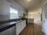 421 Lakeside Drive - Photo 8