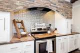 100 Scott Road - Photo 14