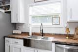 100 Scott Road - Photo 16