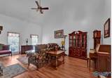 1299 Winter Pl - Photo 10