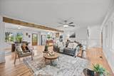 8009 Valley View Drive - Photo 11