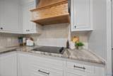 8009 Valley View Drive - Photo 15