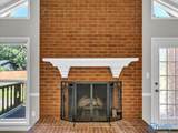 1809 Lindsay Lane S - Photo 11