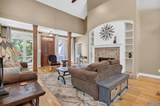 1372 Saint Andrews Pkwy - Photo 8