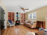 8907 Willow Hills Drive - Photo 9