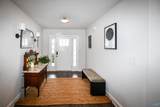 194 Abercorn Drive - Photo 2