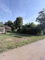 302 Shannon Street - Photo 3