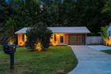 712 Perry Street - Photo 1