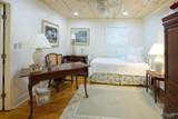 1102 Stevens Avenue - Photo 11