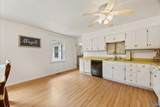 17186 Mooresville Road - Photo 11