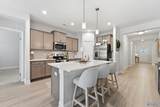 9105 Monteagle Boulevard - Photo 4