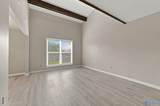 416 Summerview Drive - Photo 7