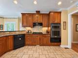 1102 Vines Drive - Photo 5