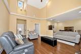 1013 Cresent Falls - Photo 9