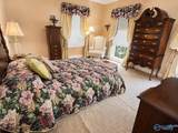 2072 Walnut Street - Photo 12