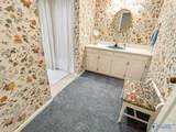 2072 Walnut Street - Photo 4