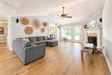 305 Wildwood Way - Photo 7
