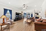 15695 Mizewell Lane - Photo 3