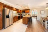 2301 Williamsburg Court - Photo 8