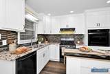 1119 Retlaw Street - Photo 4