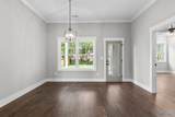 211 Mayflower Drive - Photo 18