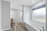 146 Manor House Drive - Photo 15