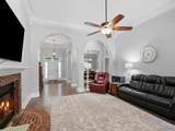 2901 Winterberry Way - Photo 8