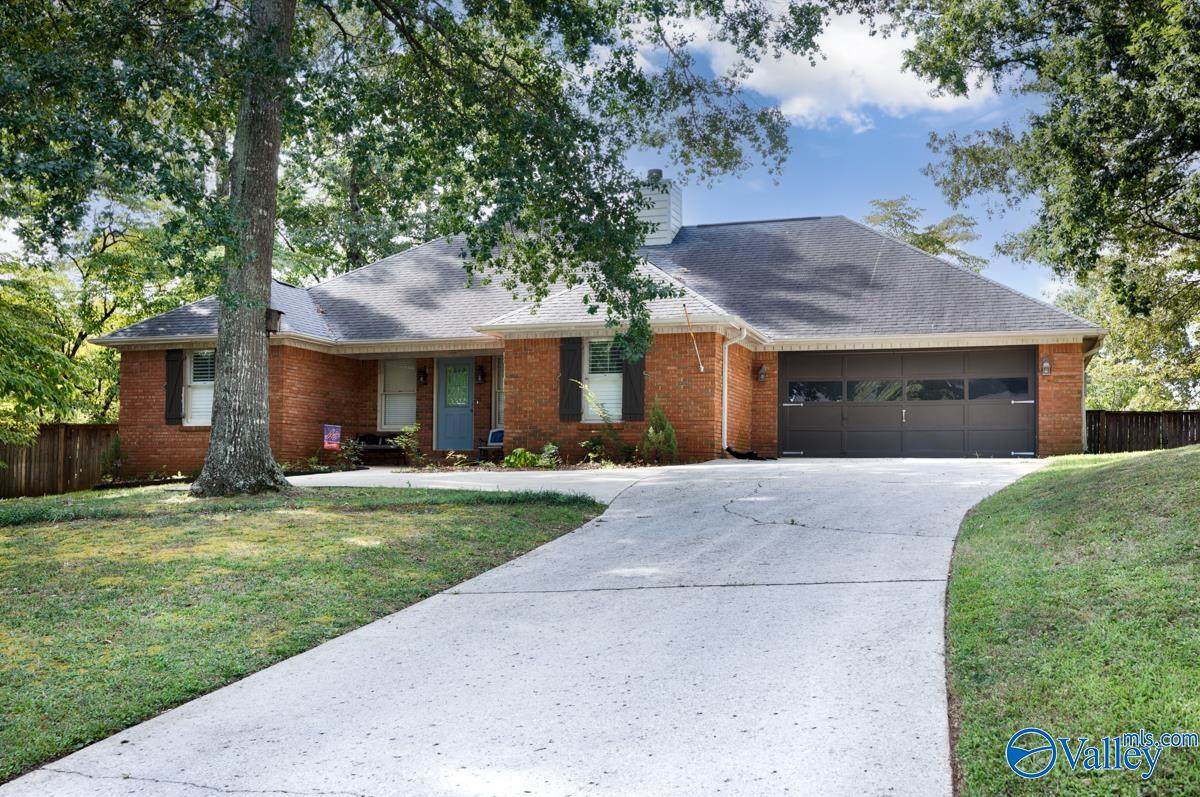 104 Glenmore Drive - Photo 1