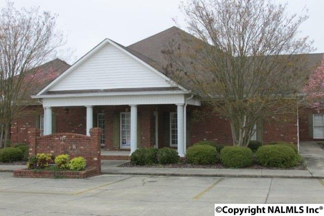 100131 Golfview Drive - Photo 1