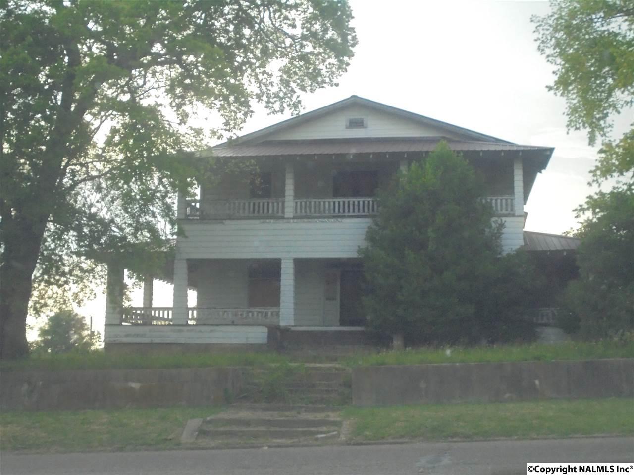 312 3RD STREET - Photo 1