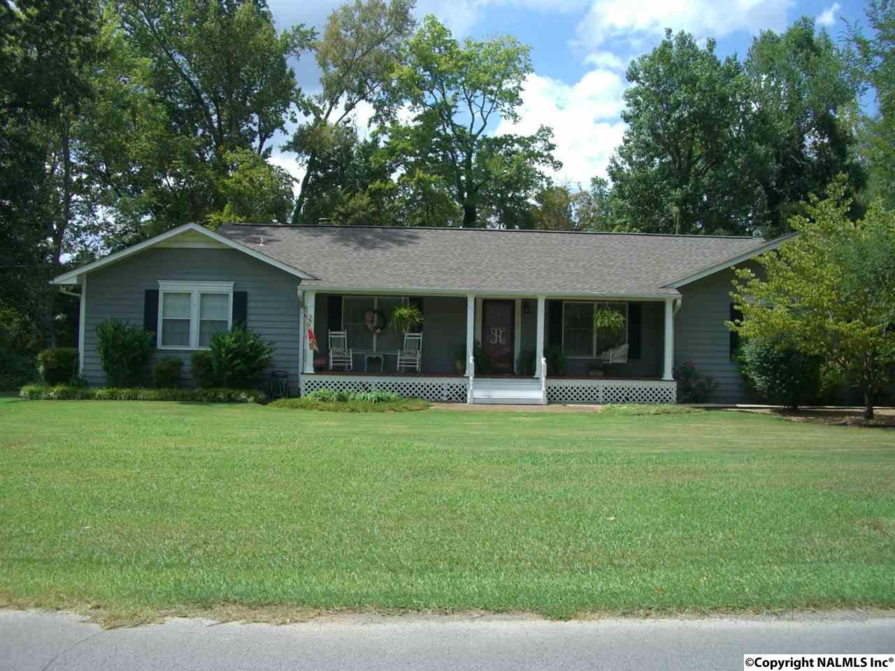 232 Bradley Street - Photo 1