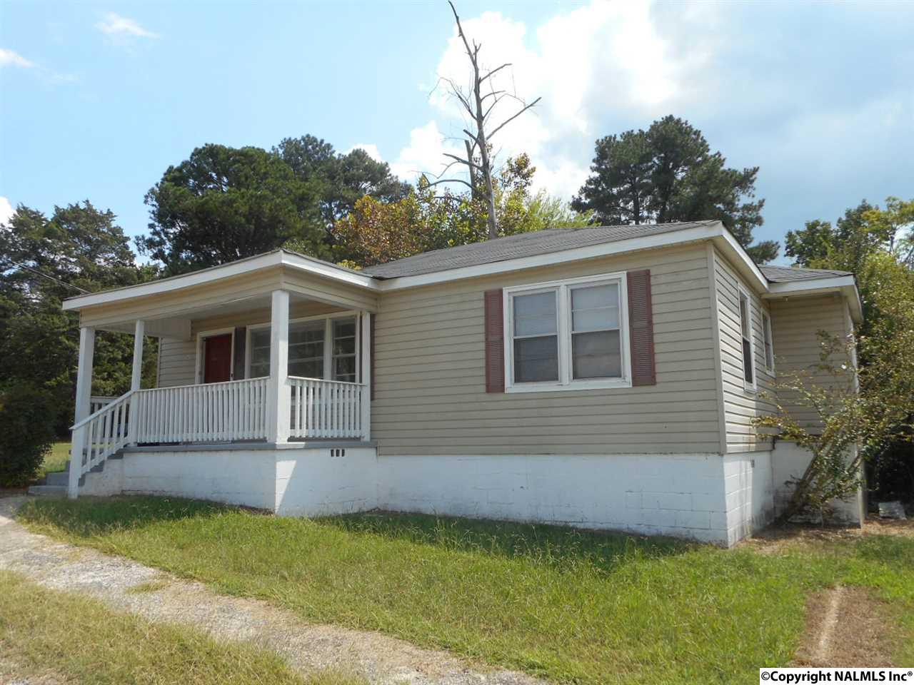 543 7TH AVENUE - Photo 1