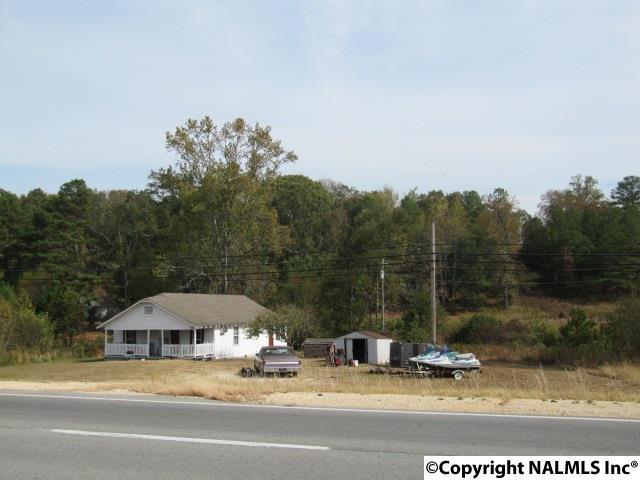 11060 Highway 431 - Photo 1