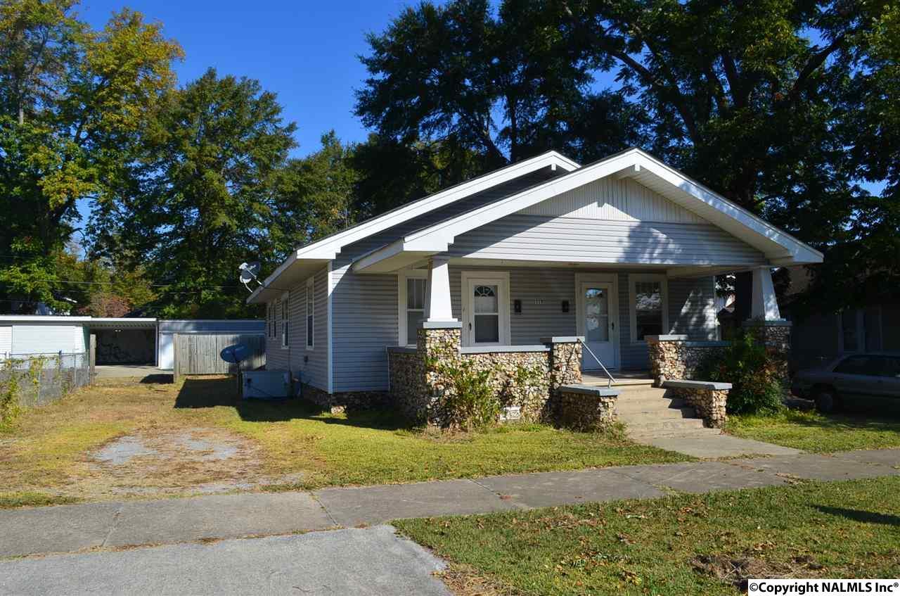 1113 Fourth Ave - Photo 1