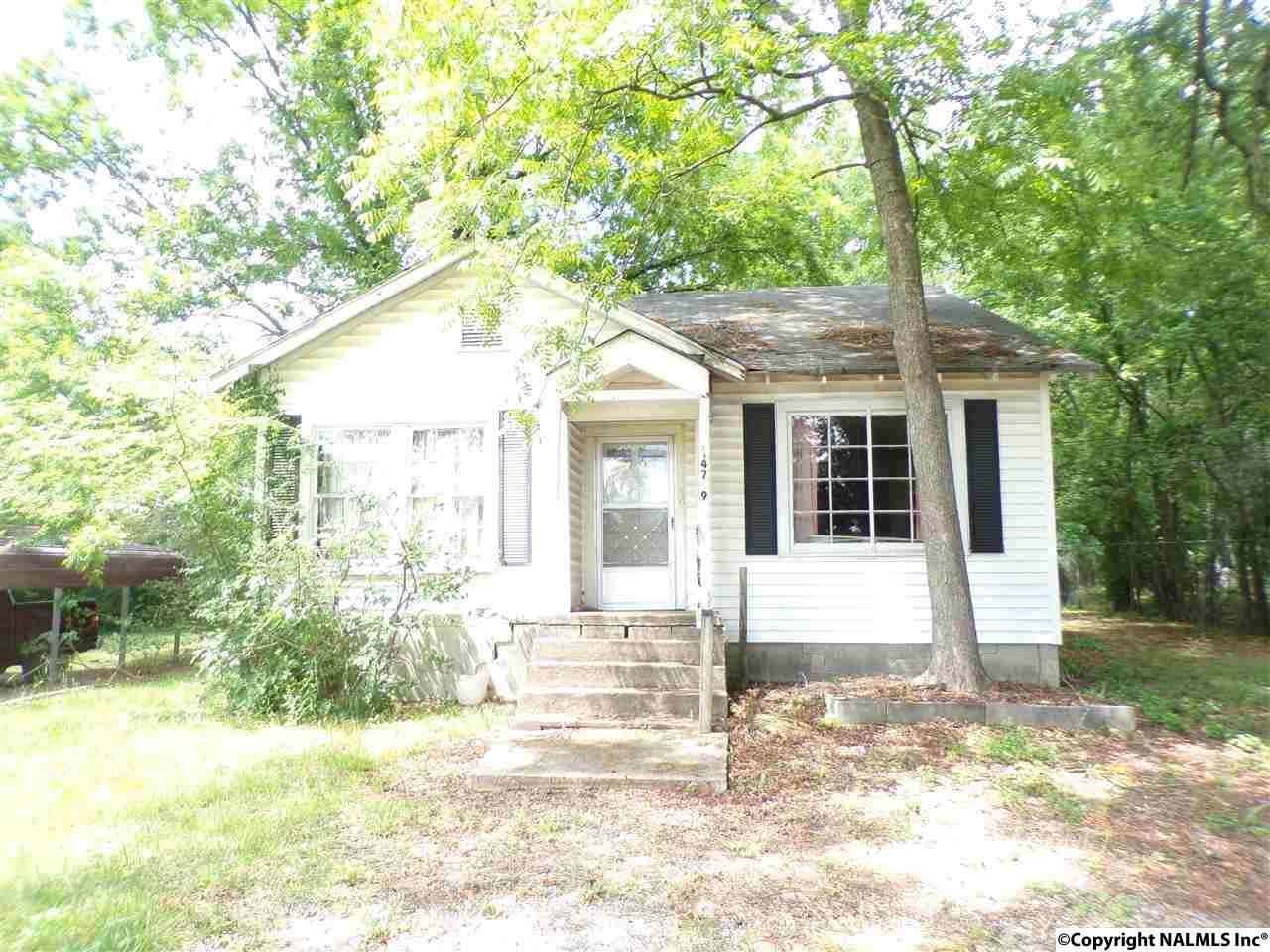14719 Court Street - Photo 1