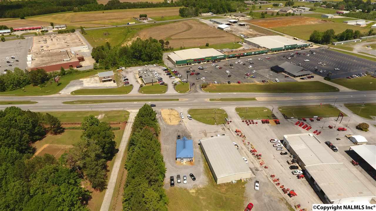 Highway 411 - Photo 1