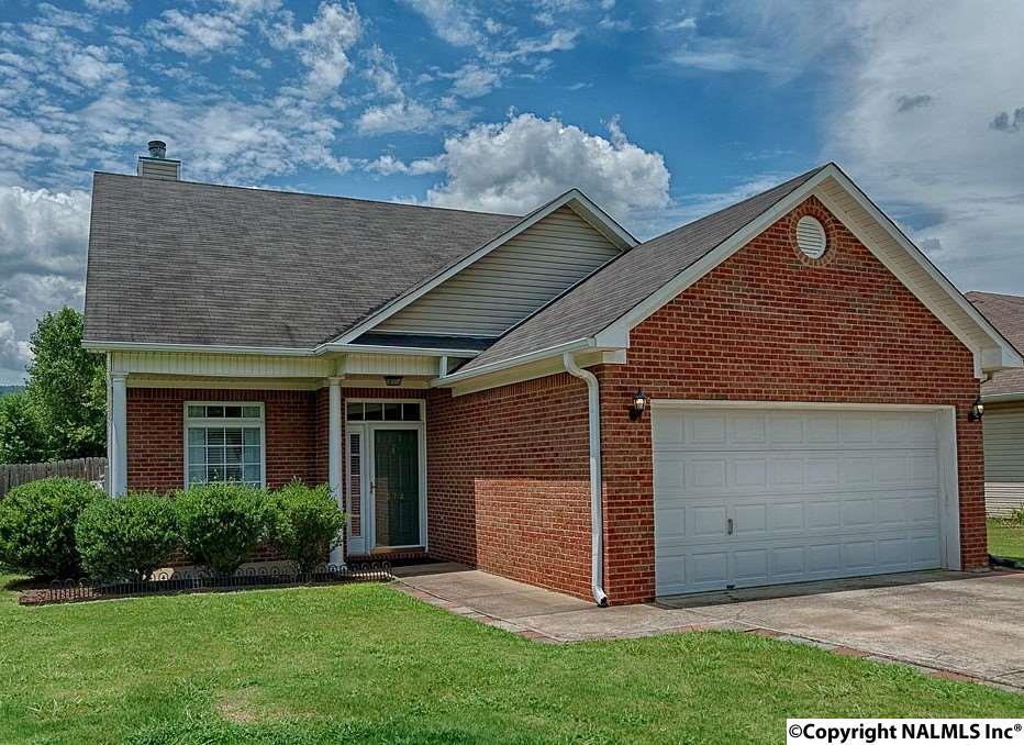 572 Wade Road - Photo 1