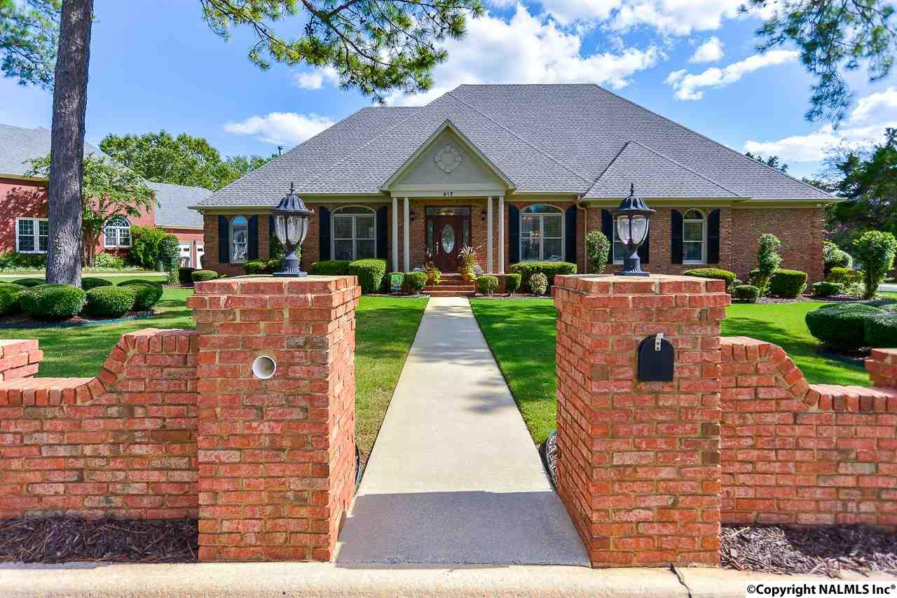 917 Whispering Pines Trail - Photo 1