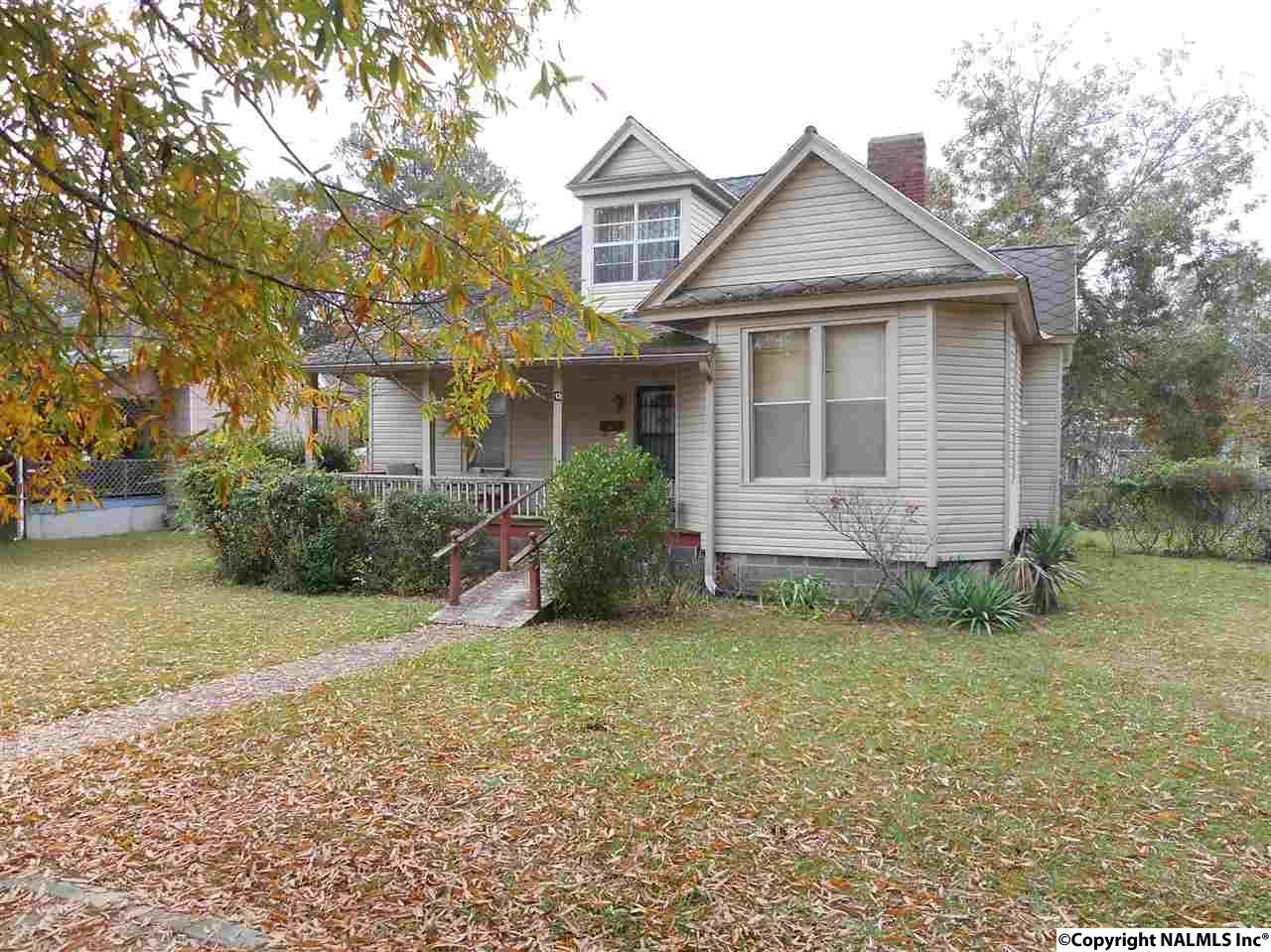 12 Comnock Avenue - Photo 1