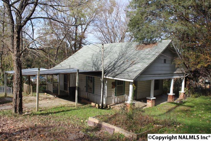 106 Mountain Street - Photo 1