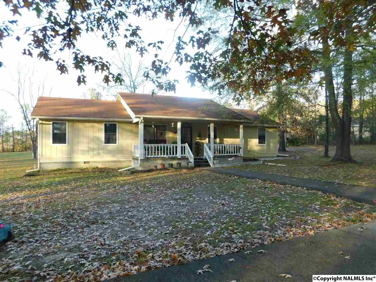 90 Lyons Street - Photo 1