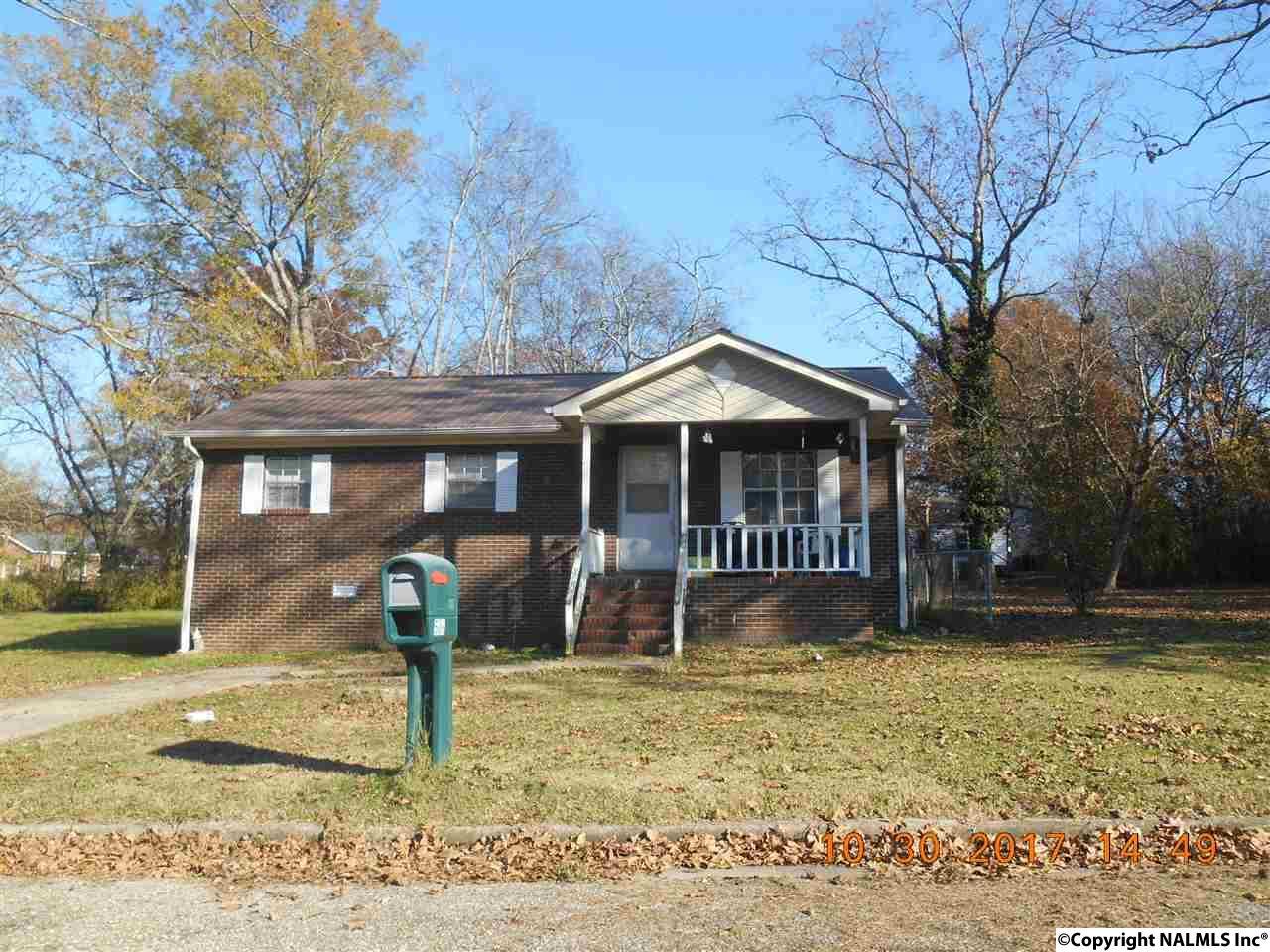 506 Clark Street - Photo 1
