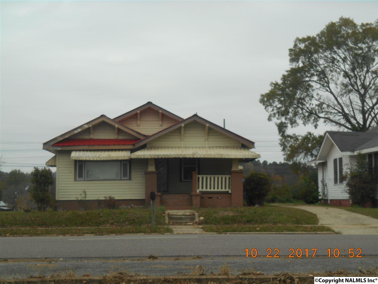2111 Sansom Avenue - Photo 1