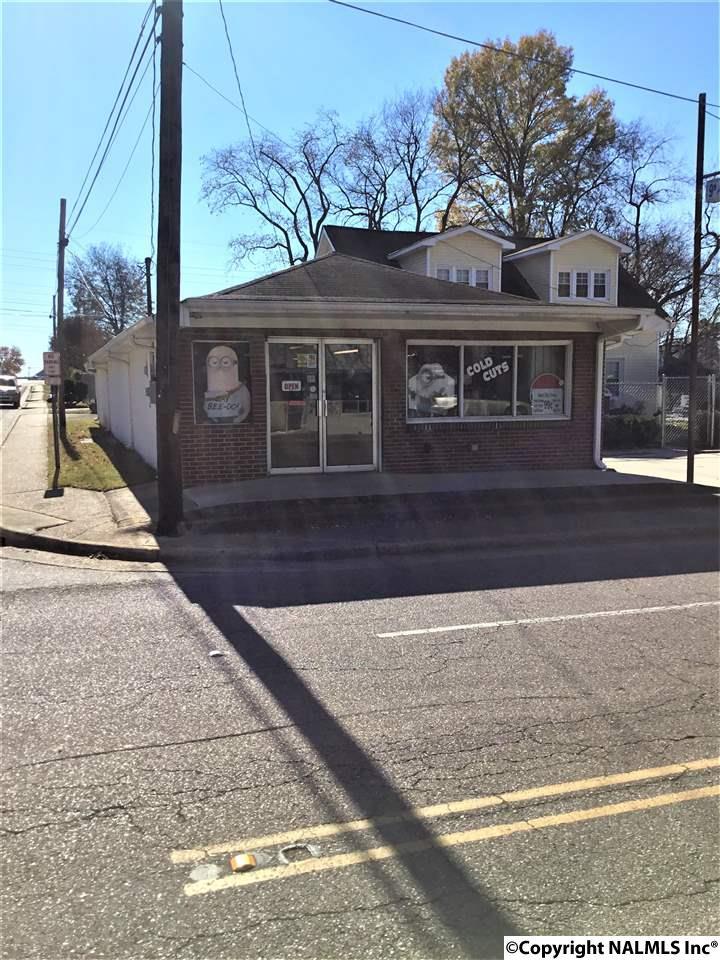 2901 9TH AVENUE - Photo 1