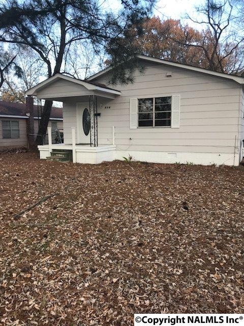 514 13TH AVENUE - Photo 1