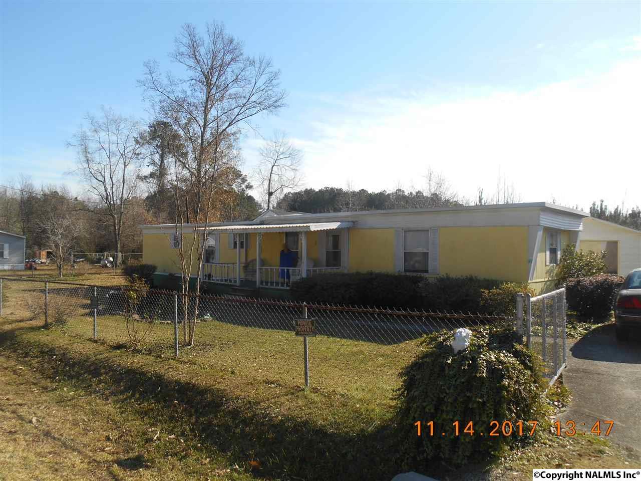 4 Country Lane - Photo 1