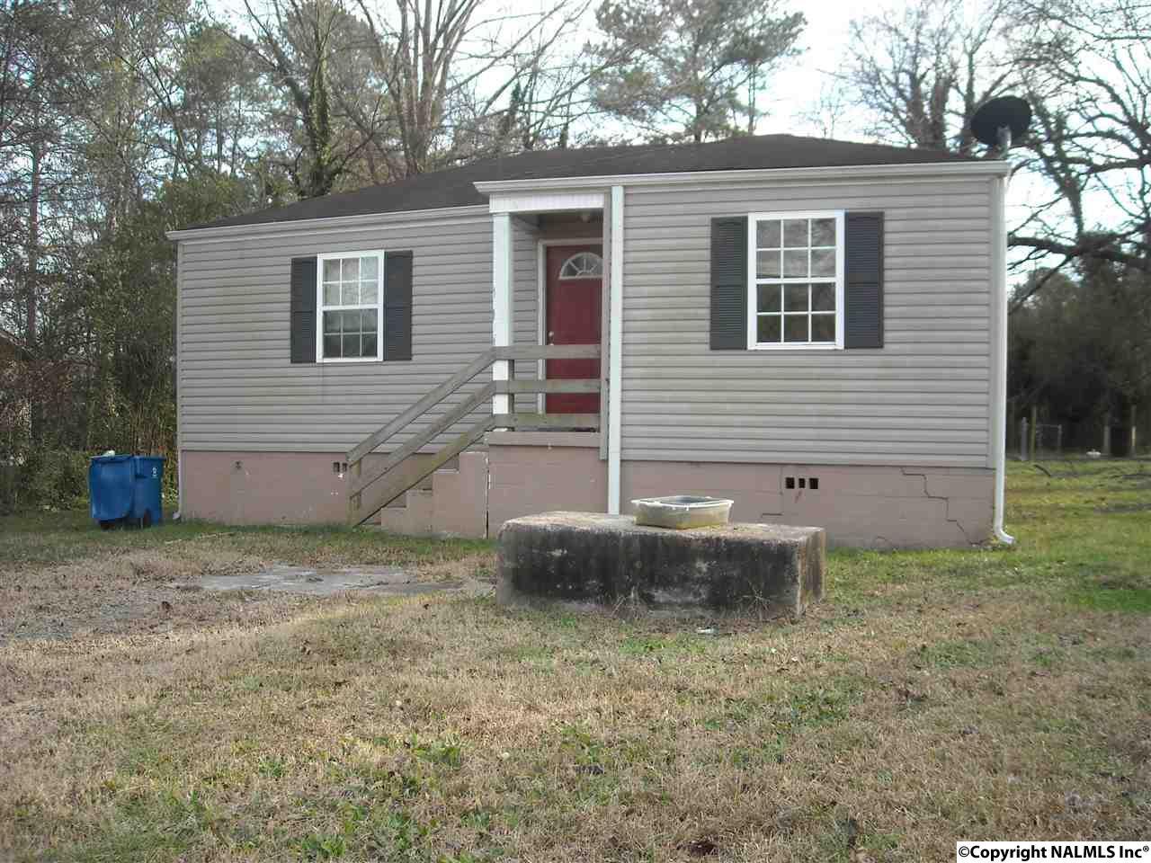 515 Etowah Street - Photo 1