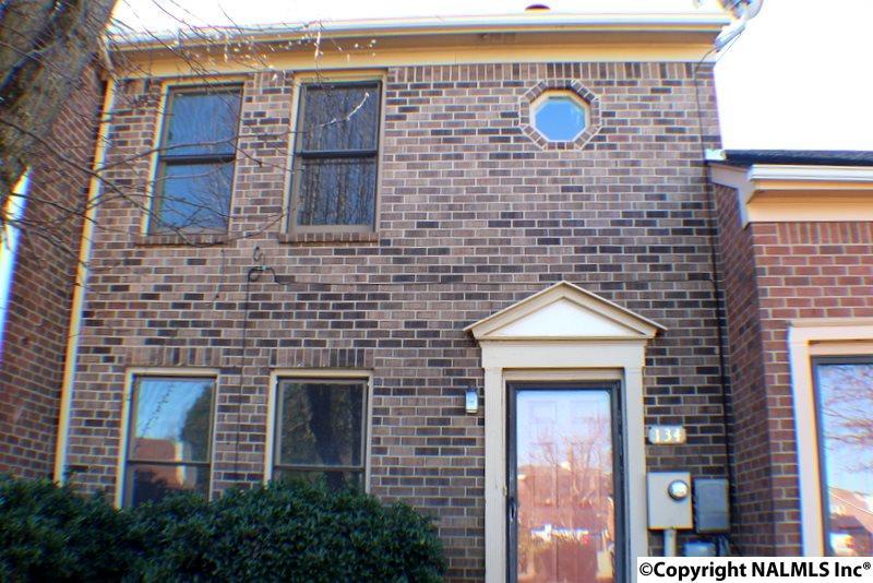 134 Crescent Circle - Photo 1